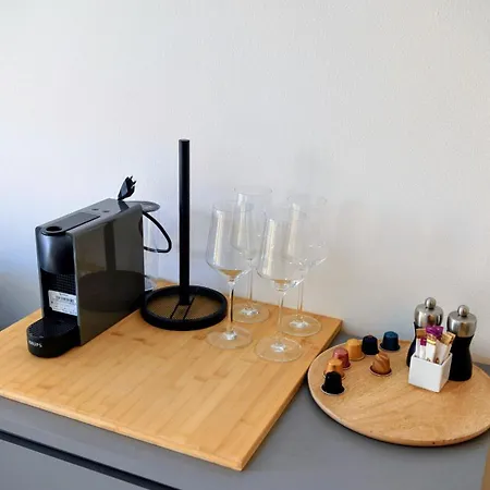 Moderne Mit Traum-balkon Minusio